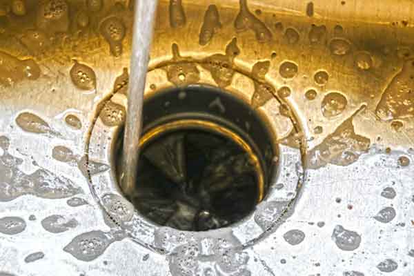 things you should not put in a garbage disposal